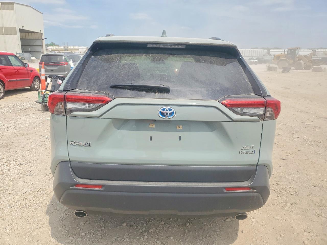 2023 Toyota Rav4 Xle Premium - Фото 6