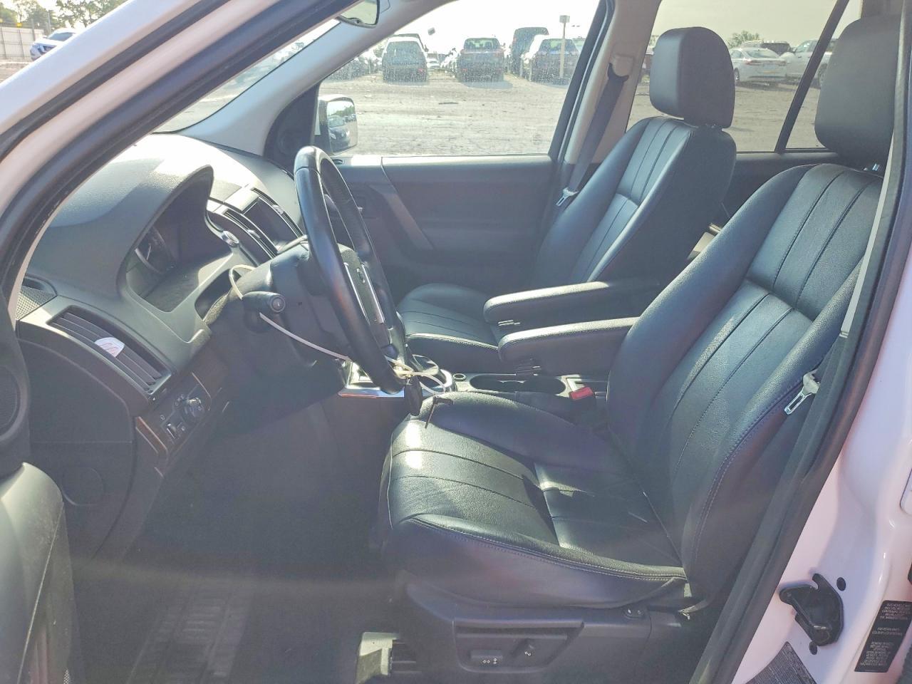 2012 Land Rover Lr2 Hse - Image 7
