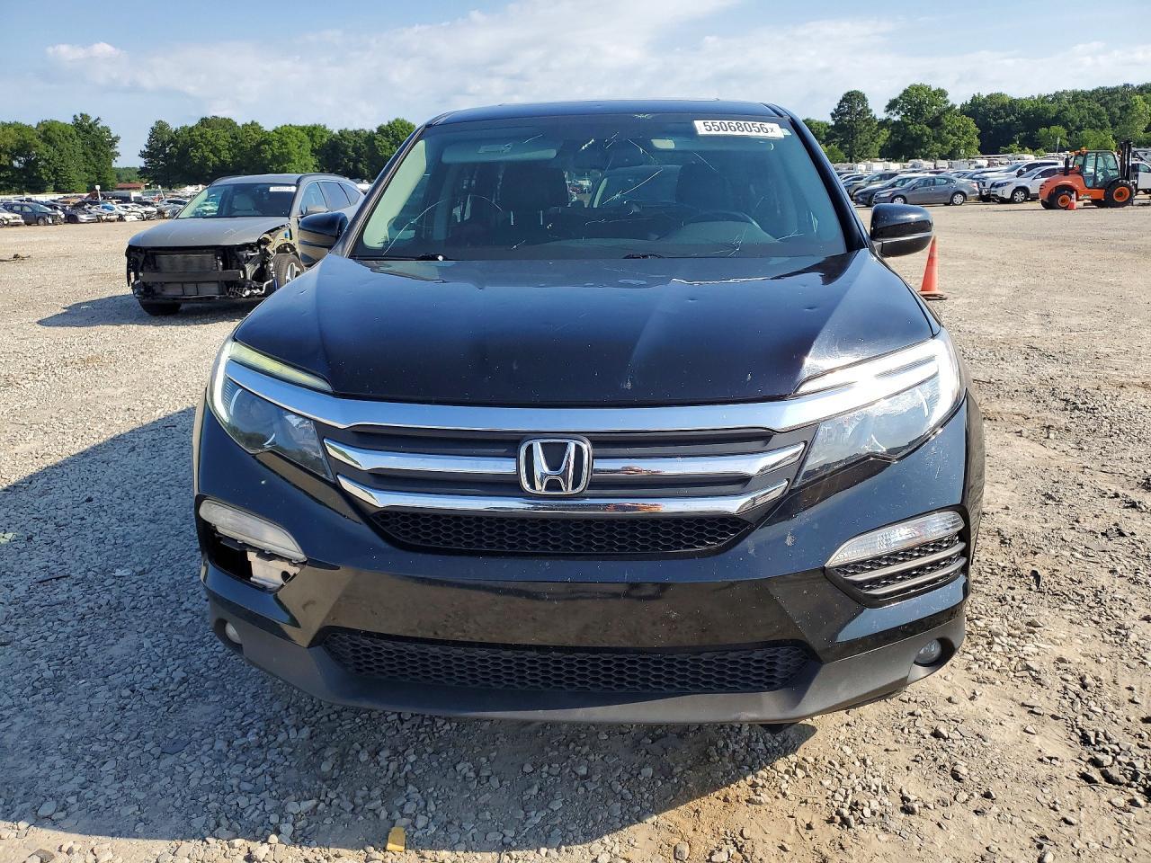 2016 Honda Pilot - Image 5