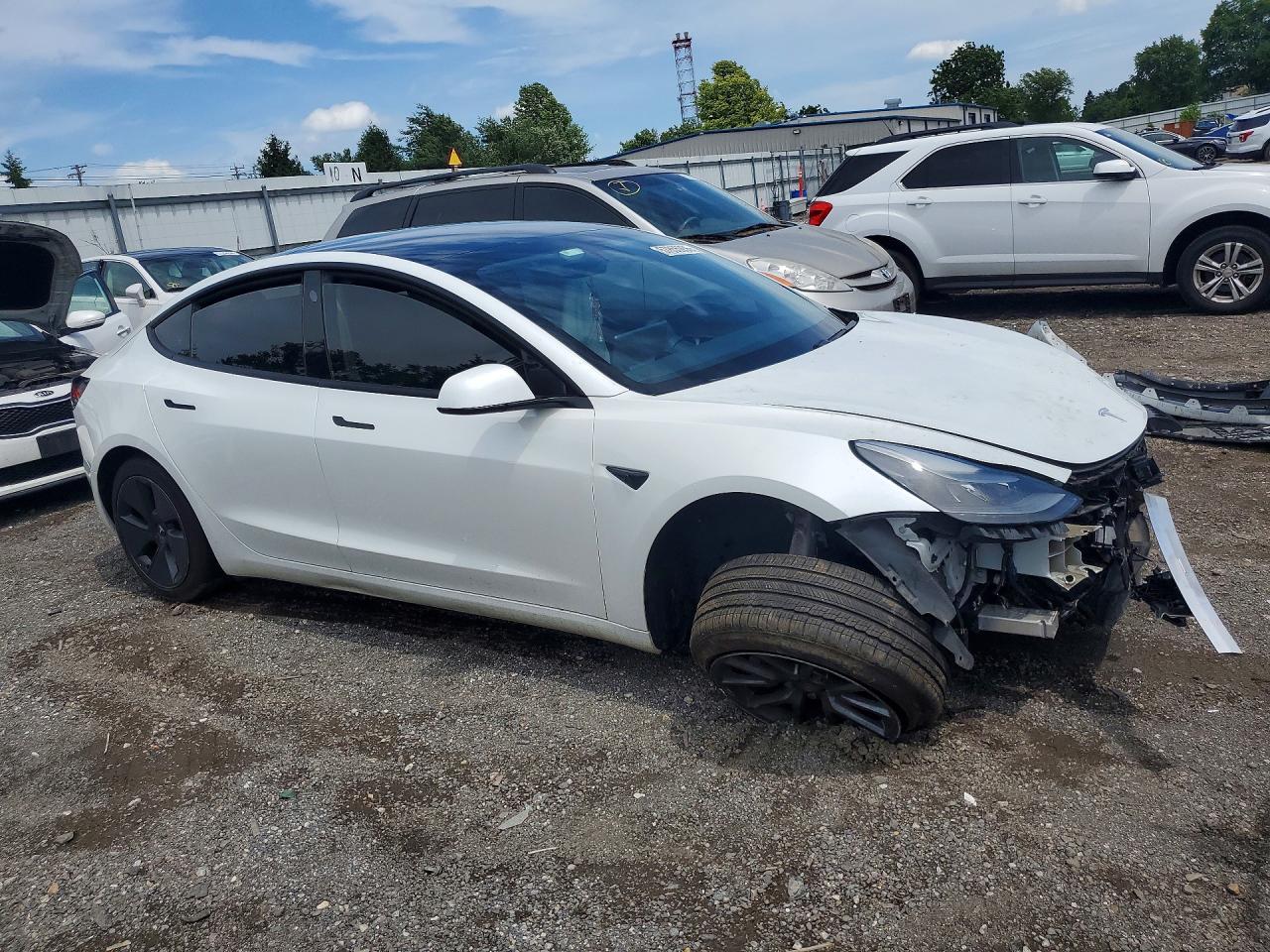 2021 Tesla Model 3 - Фото 4