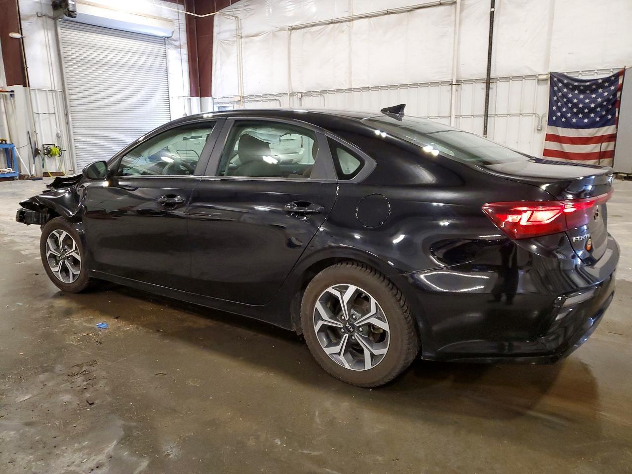 2020 Kia Forte Lxs - Фото 2