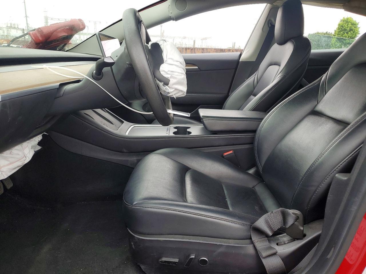 2022 Tesla Model 3 - Фото 7