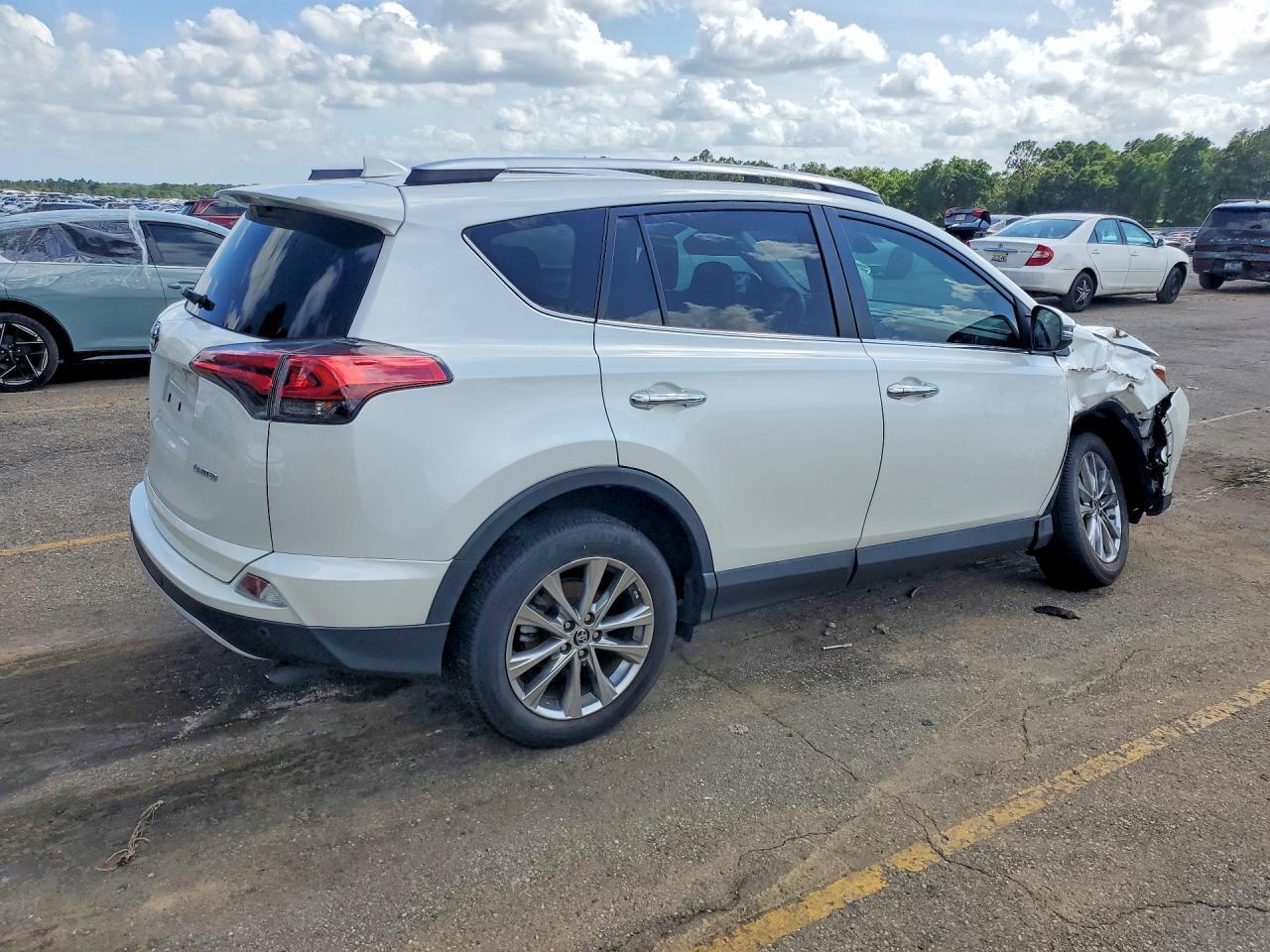 2016 Toyota Rav4 Limited - Фото 3