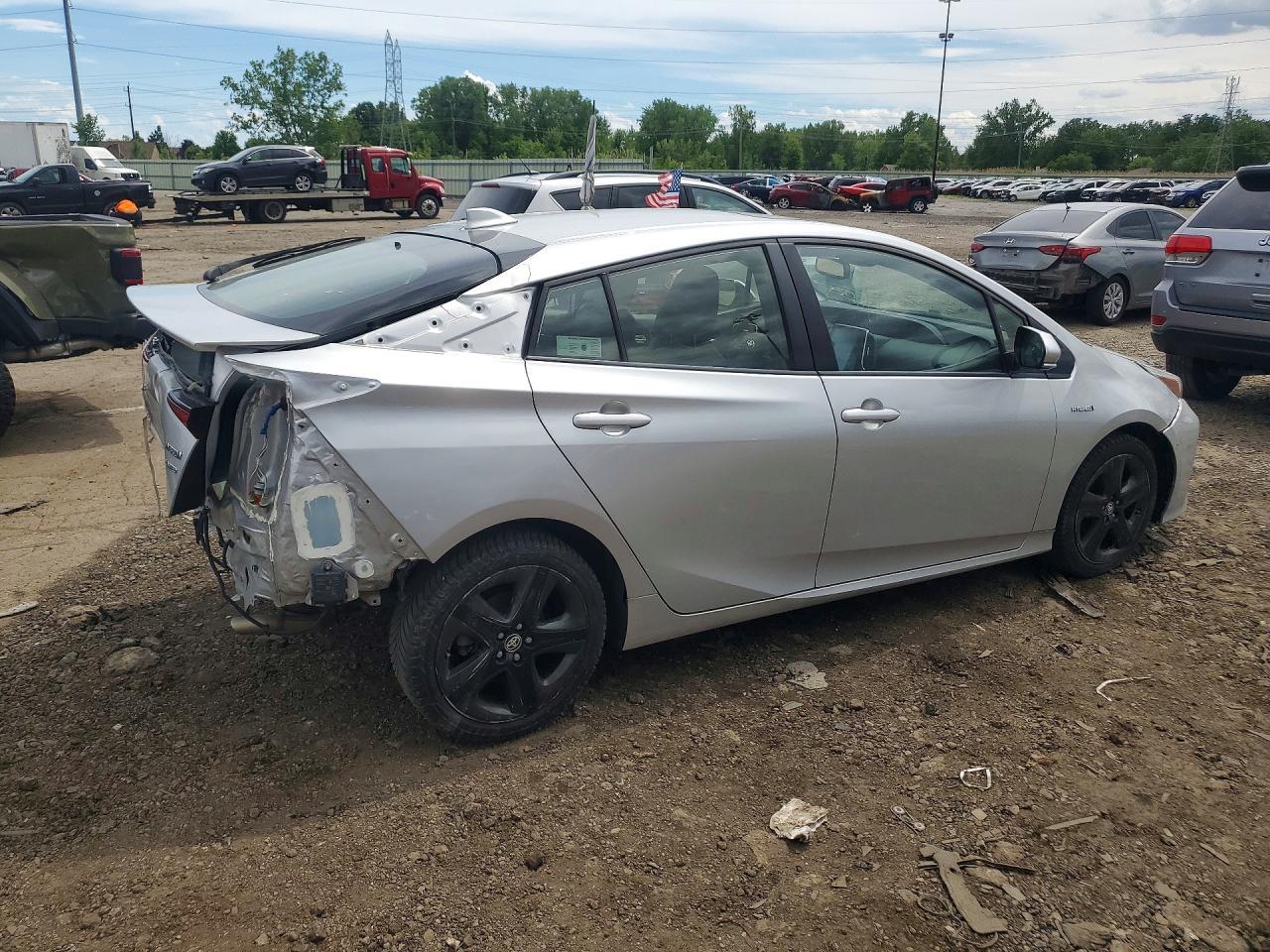 2019 Toyota Prius Limited - Image 3