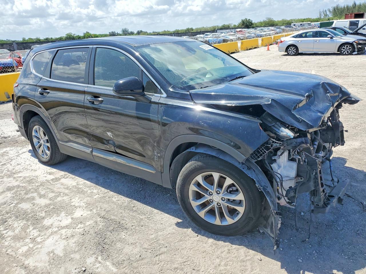 2019 Hyundai Santa Fe Se - Фото 4