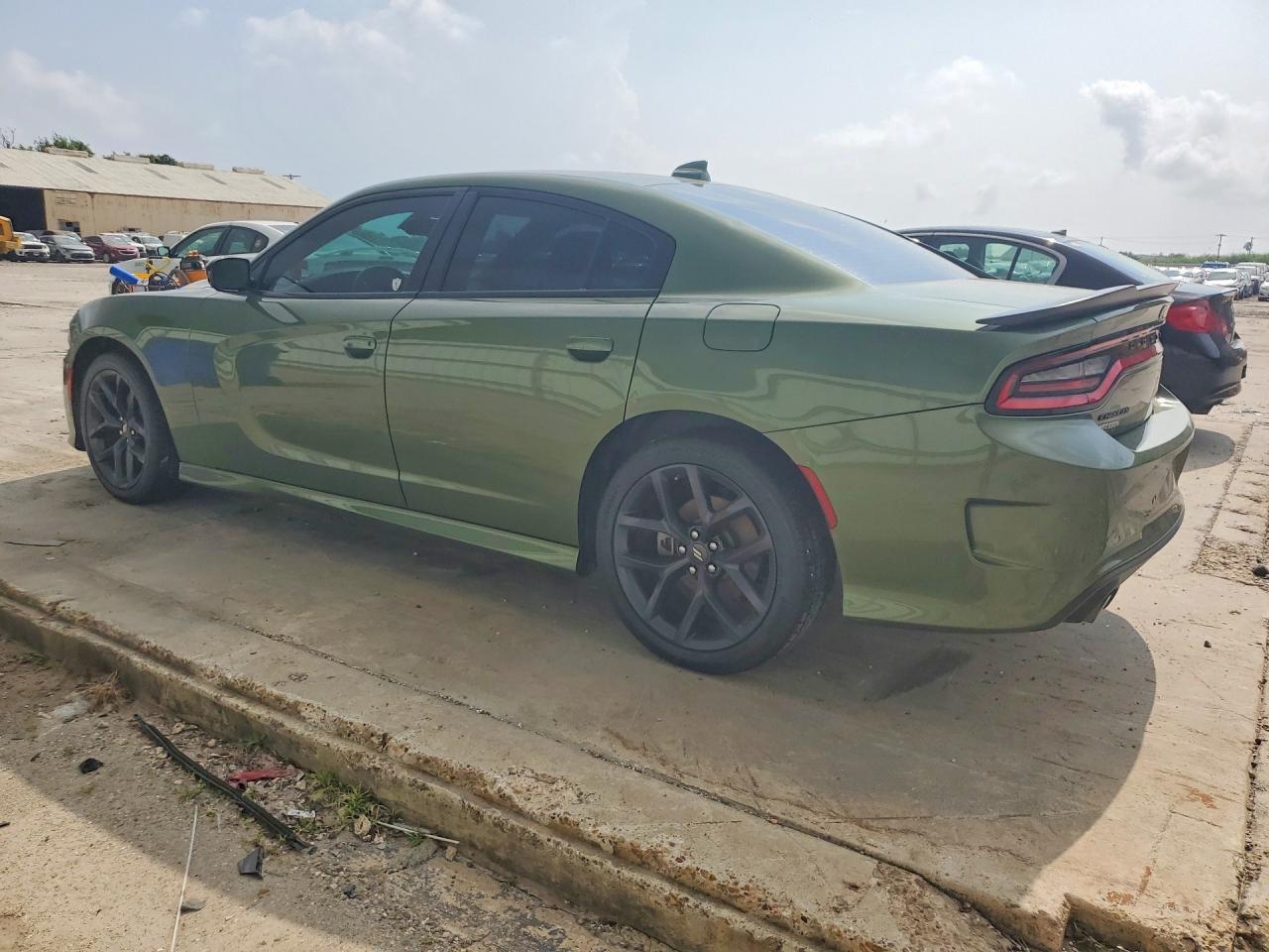 2022 Dodge Charger Gt - Image 2