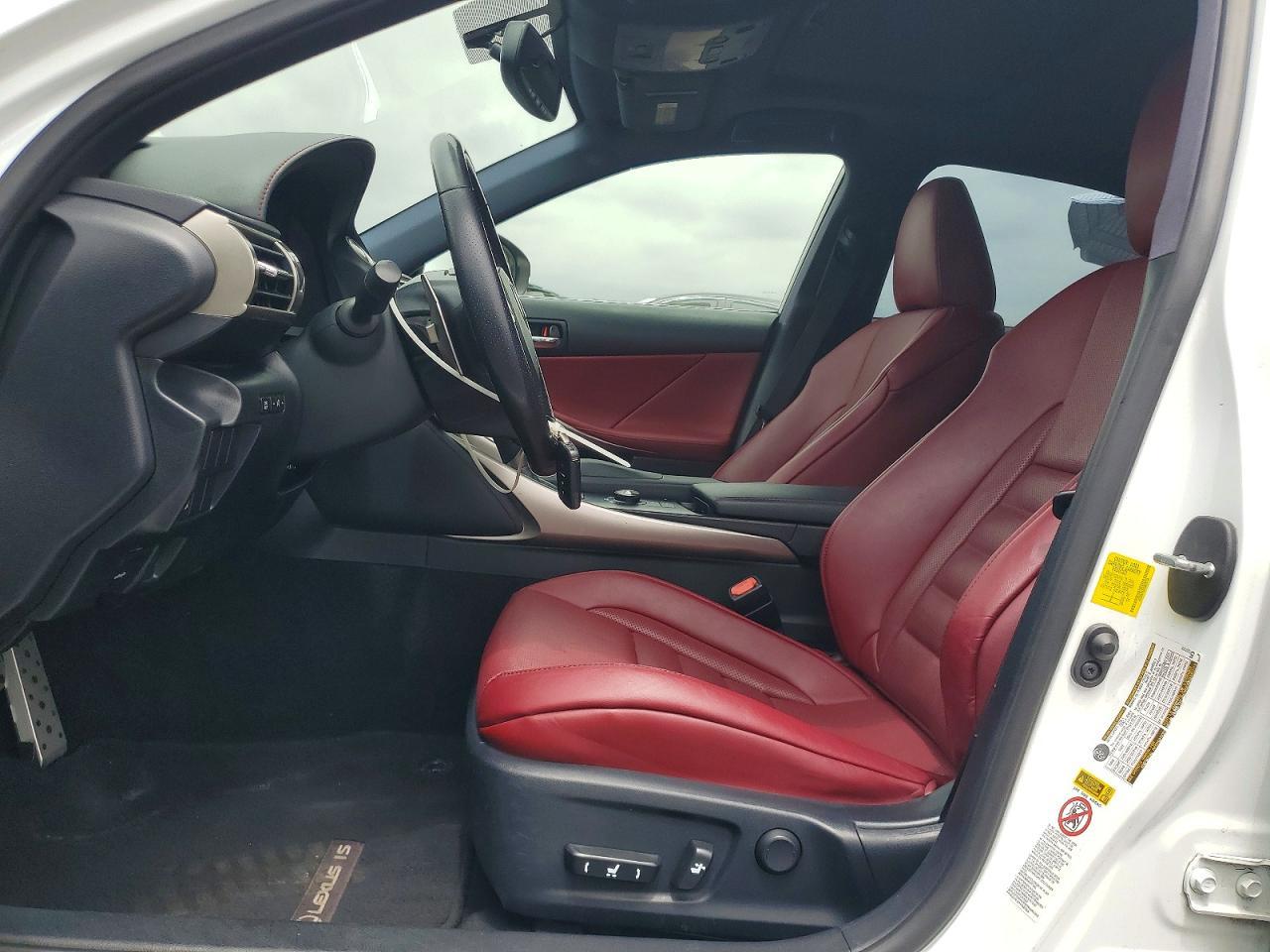 2016 Lexus Is 200T - Image 7