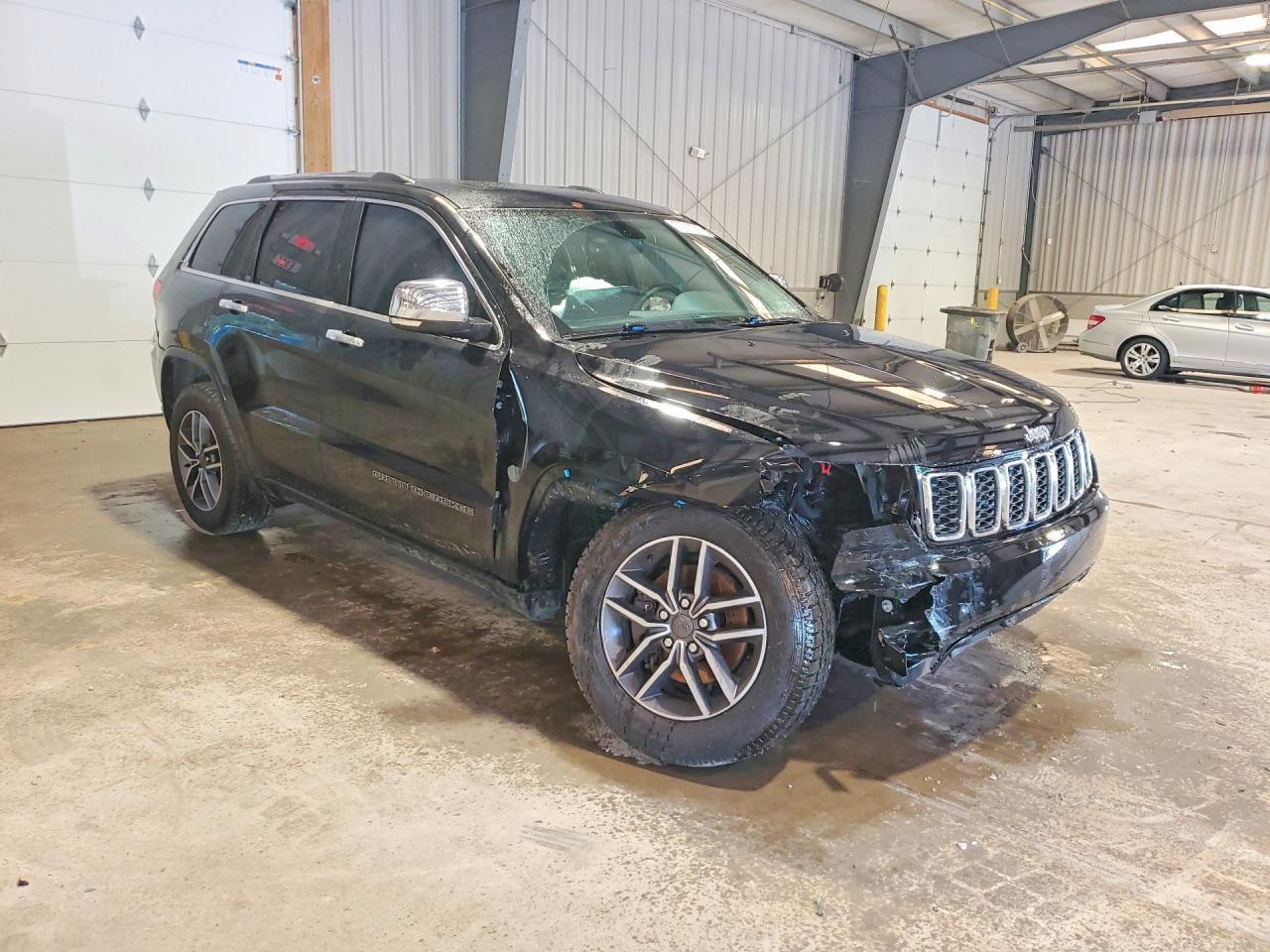2018 Jeep Grand Cherokee Limited - Image 4