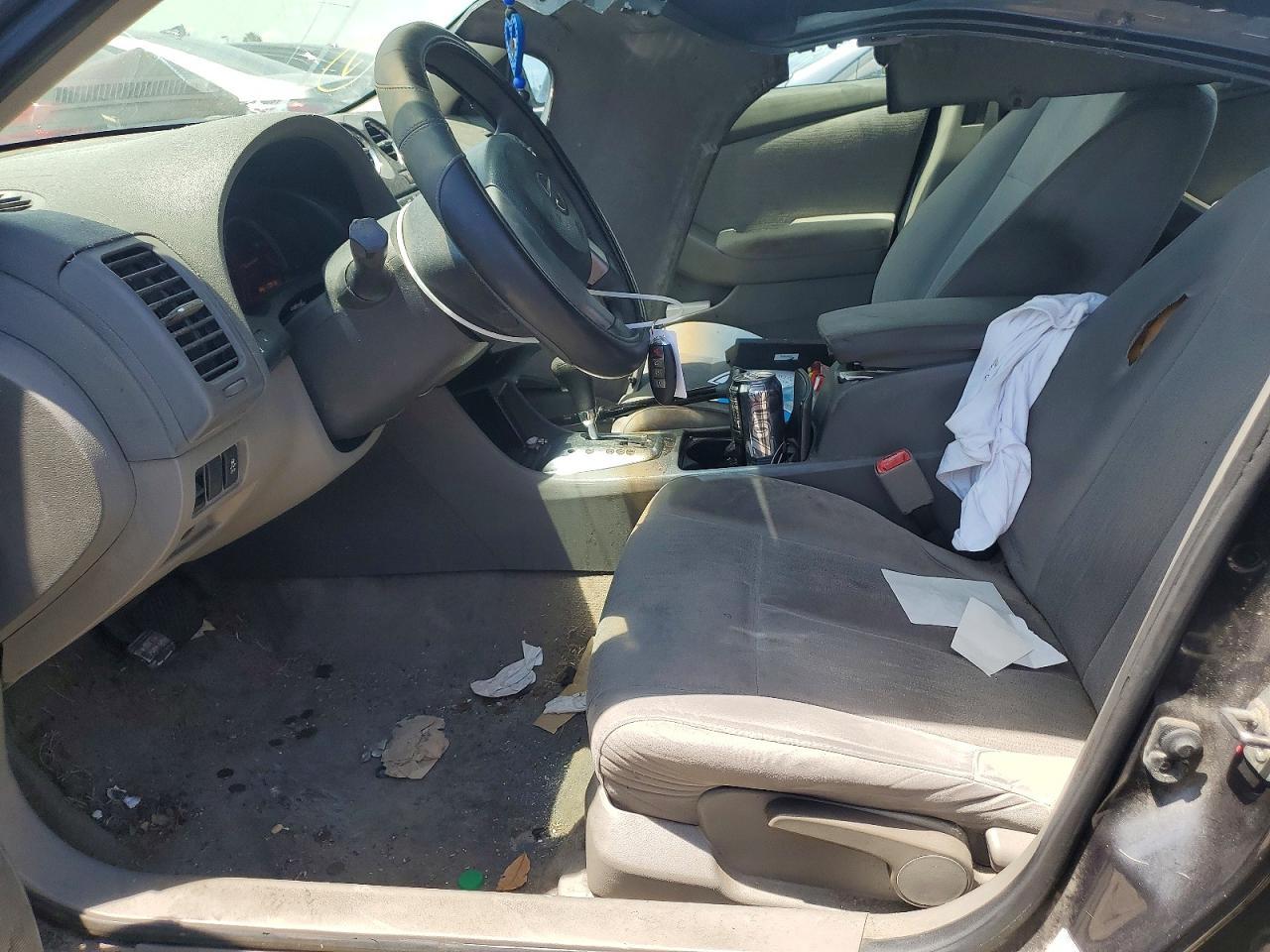 2012 Nissan Altima 2.5 - Image 7