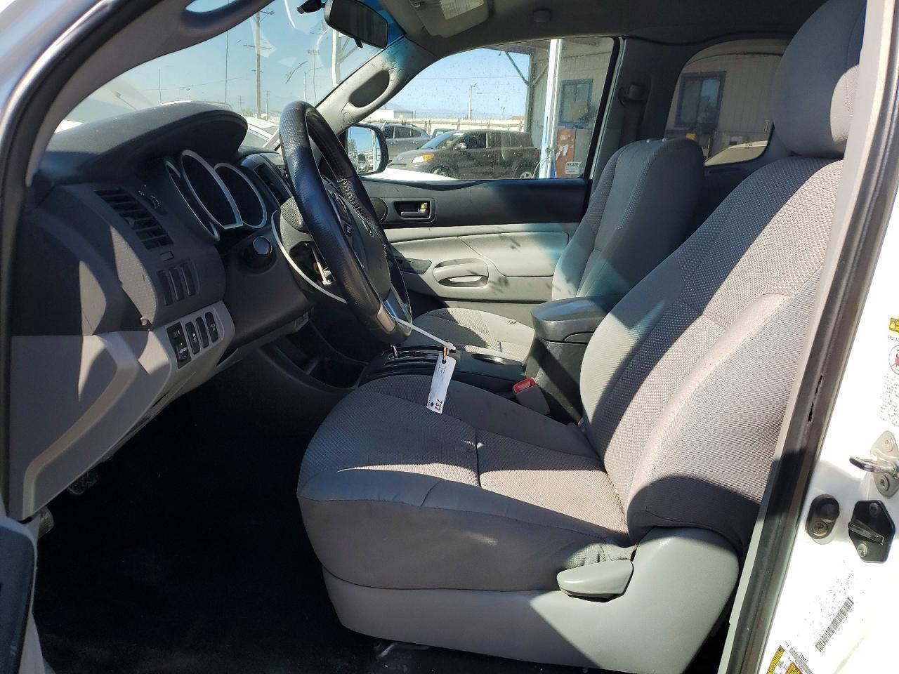 2014 Toyota Tacoma Access Cab - Image 7