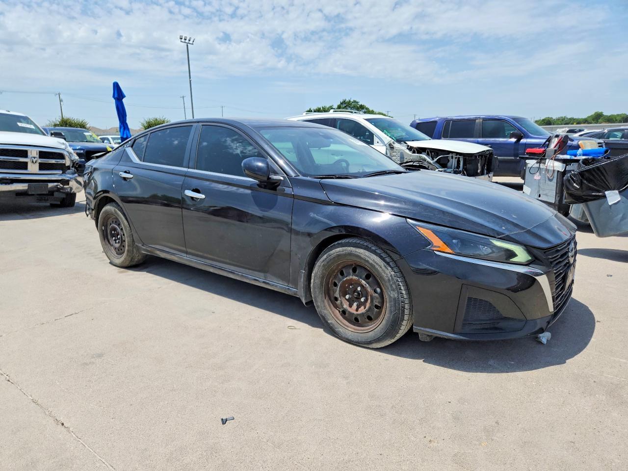 2024 Nissan Altima Sv - Фото 4