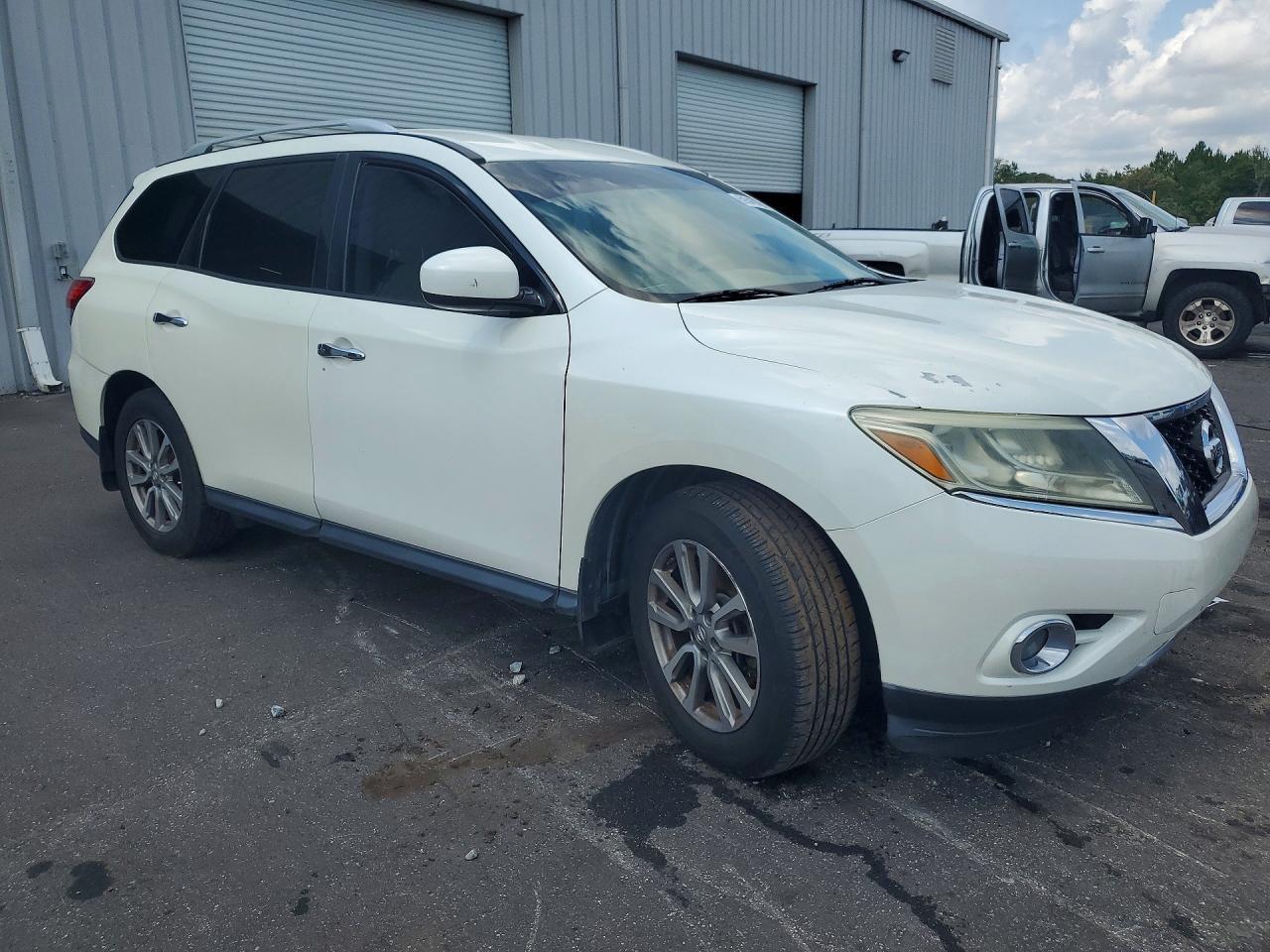2015 Nissan Pathfinder Sv - Image 4