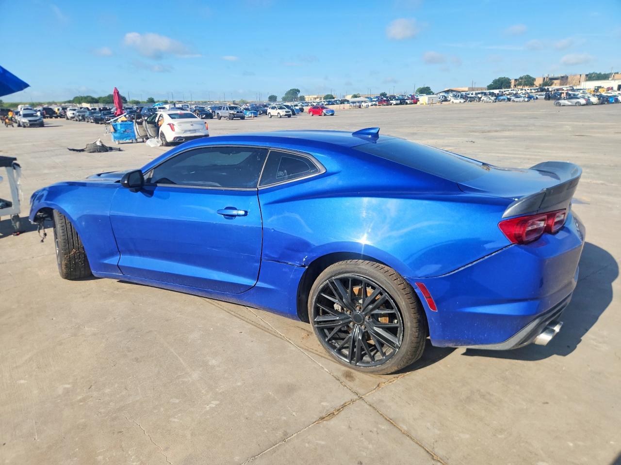 2021 Chevrolet Camaro Lz - Image 2
