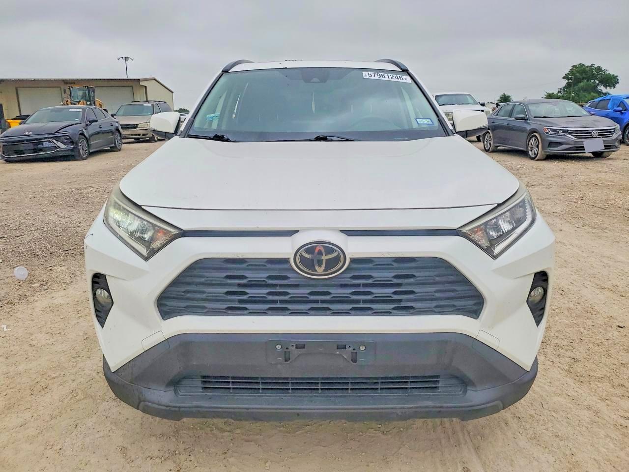 2019 Toyota Rav4 Xle - Image 5
