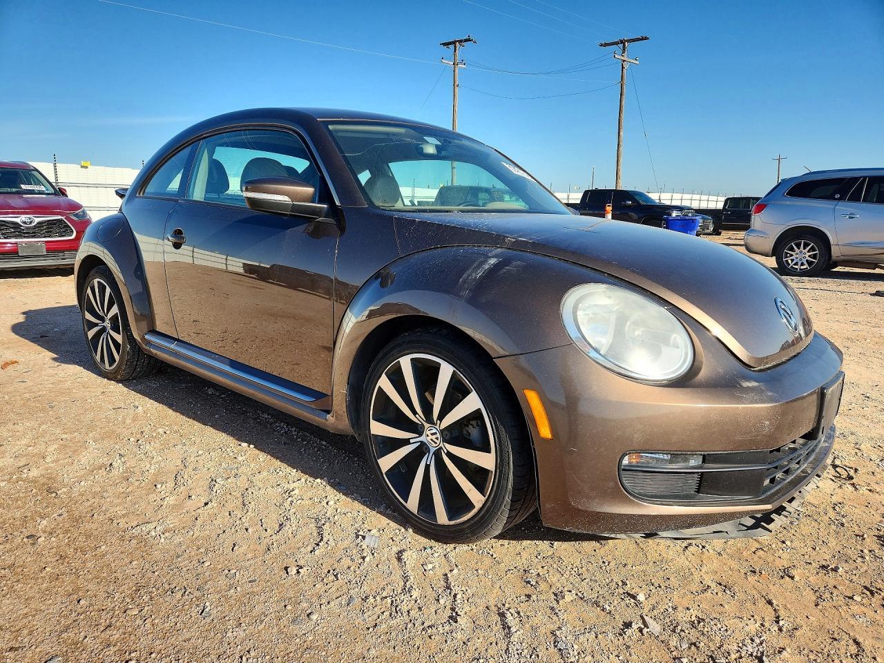 2014 Volkswagen Beetle - Фото 4
