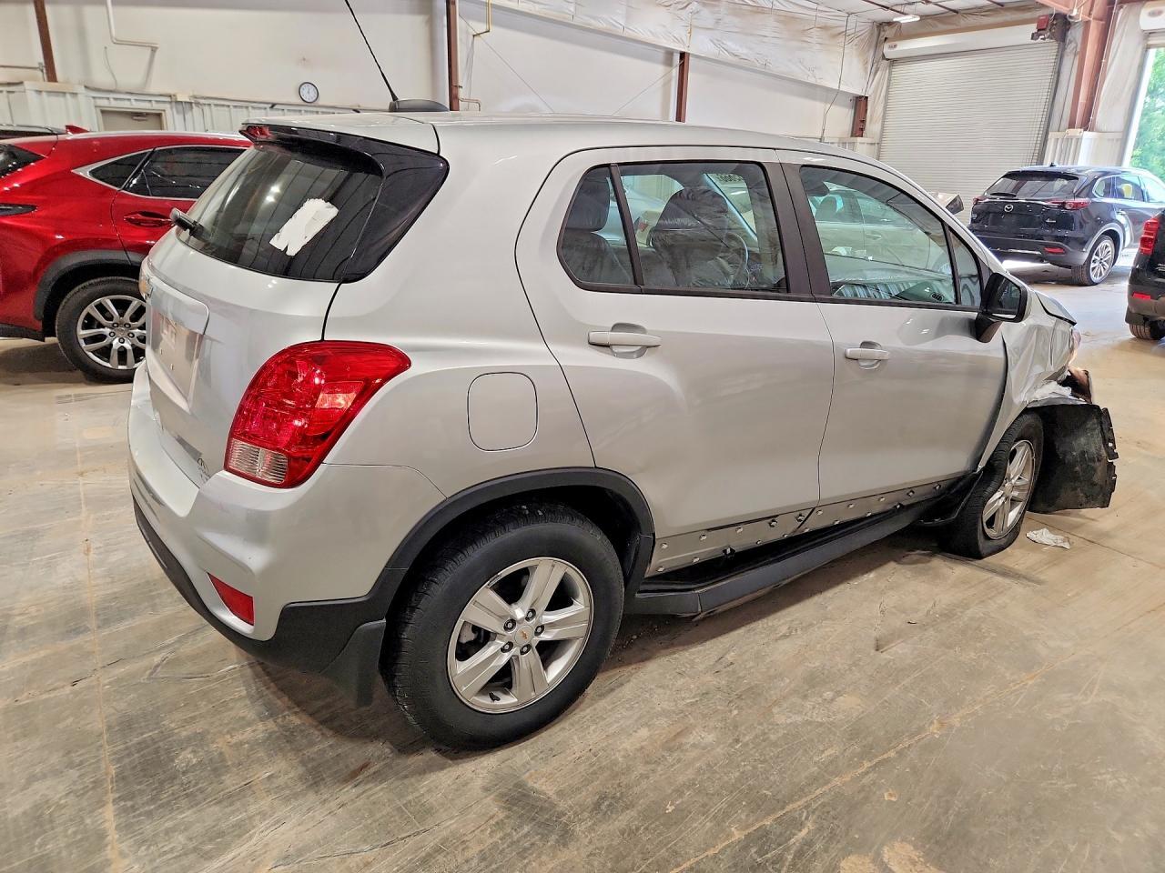 2018 Chevrolet Trax Ls - Фото 3