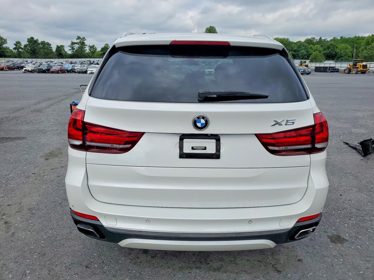 2017 BMW X5 Xdr40E - Image 6