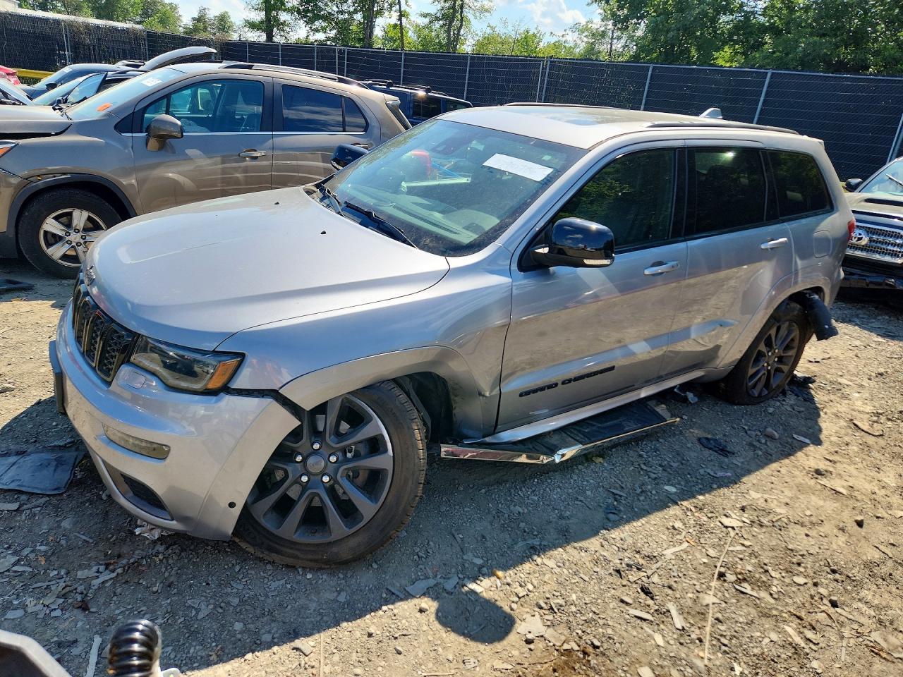 2019 Jeep Grand Cherokee Overland