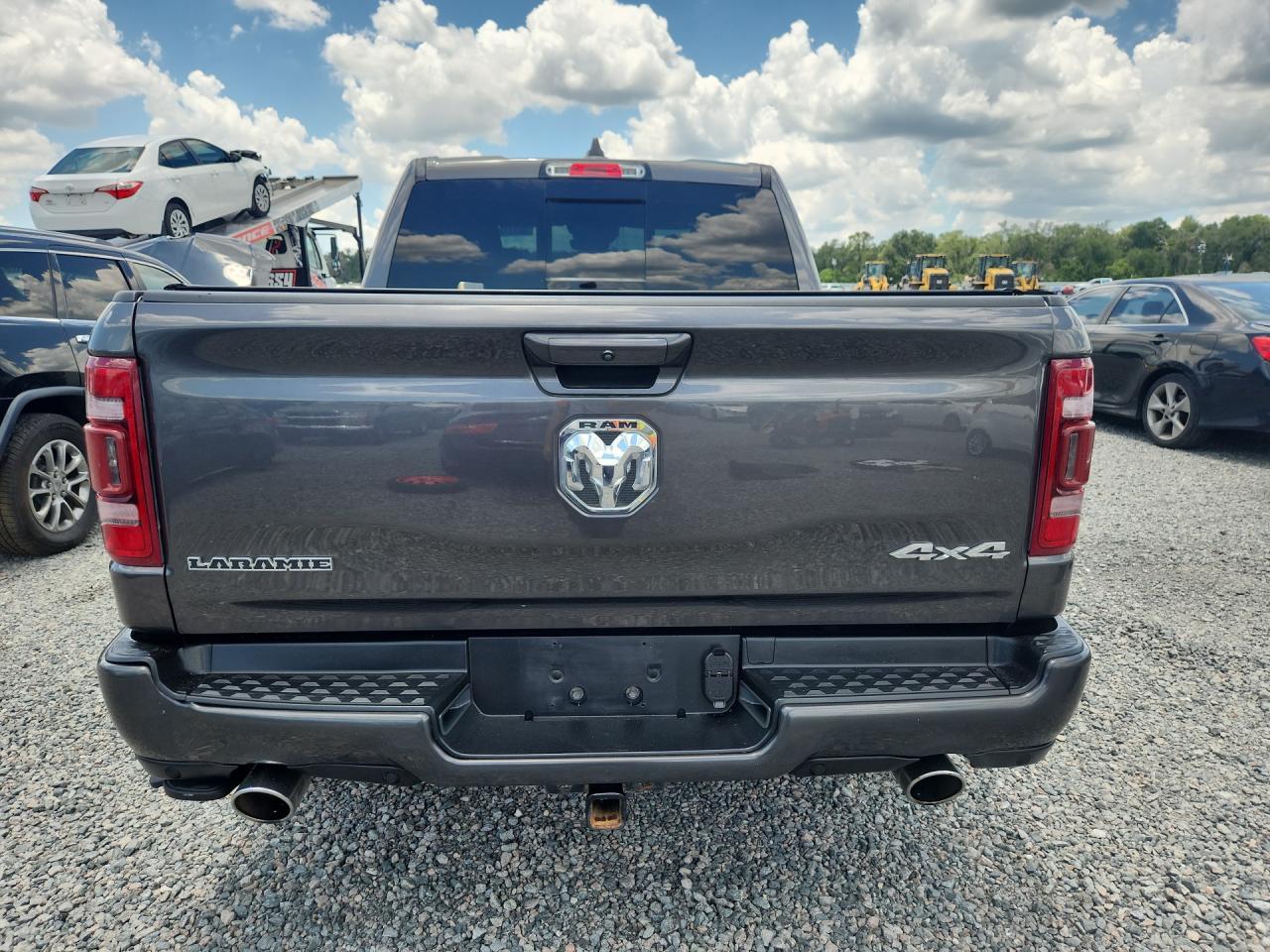 2022 Ram 1500 Laramie - Фото 6
