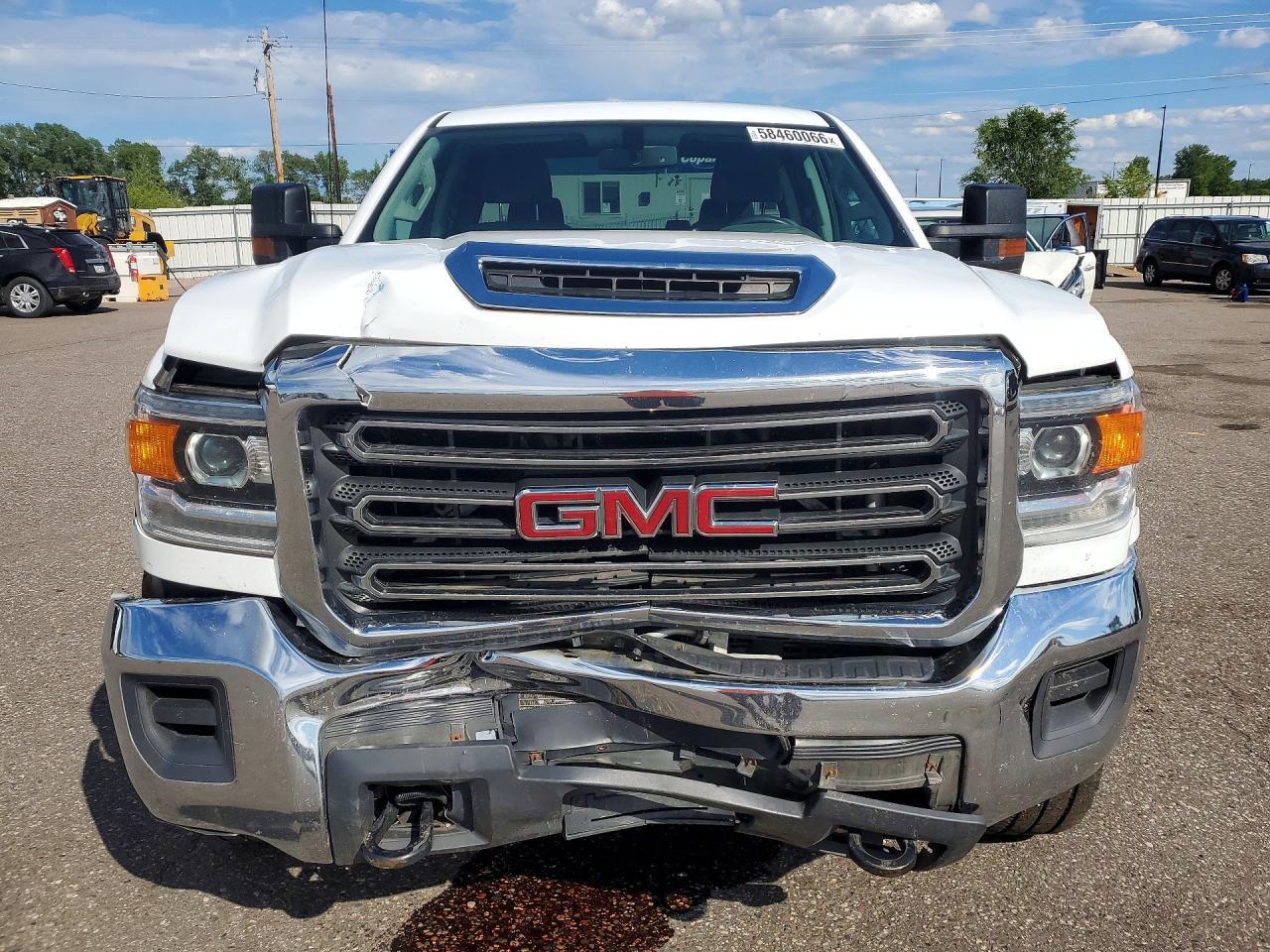 2017 GMC Sierra K3500 - Фото 5