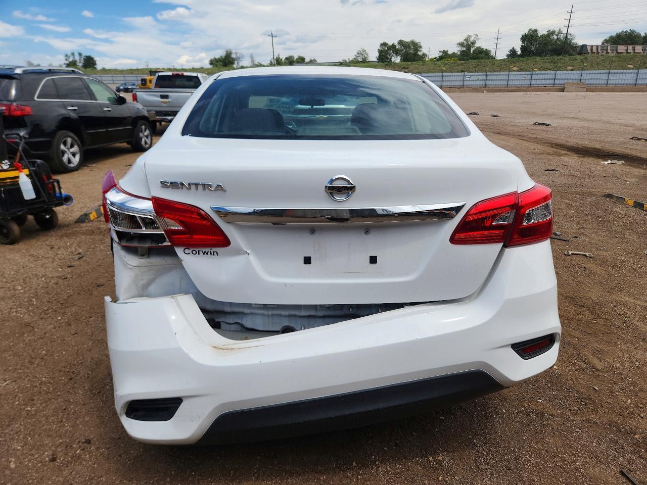 2018 Nissan Sentra S - Image 6