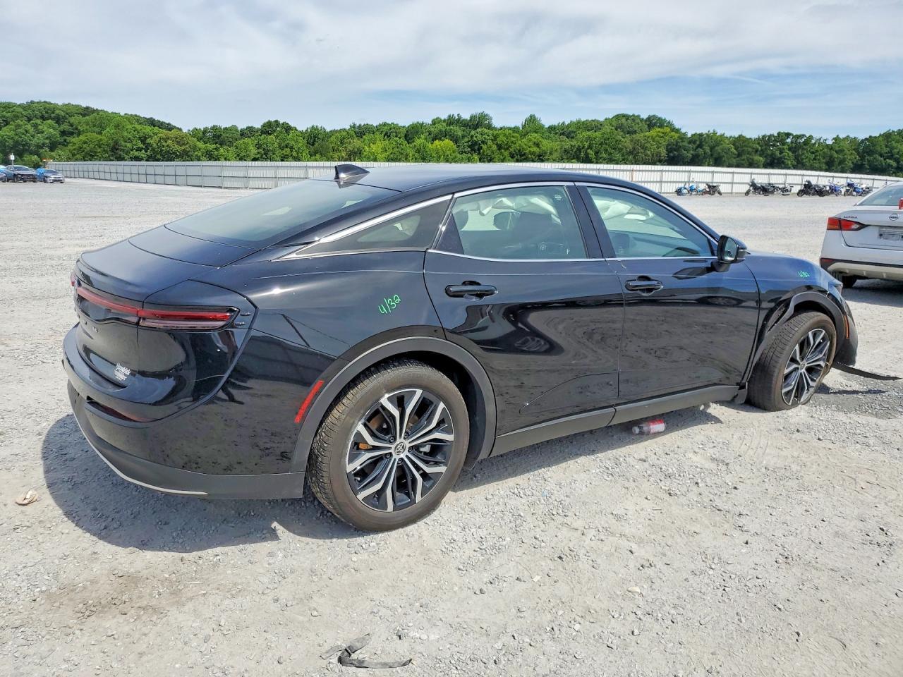 2025 Toyota Crown Xle - Фото 3