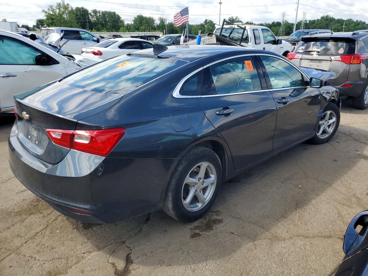 2018 Chevrolet Malibu Ls - Фото 3