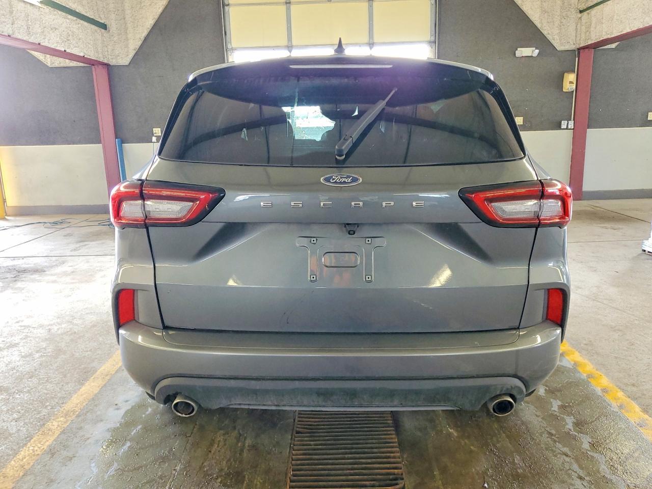 2023 Ford Escape St Line - Фото 6