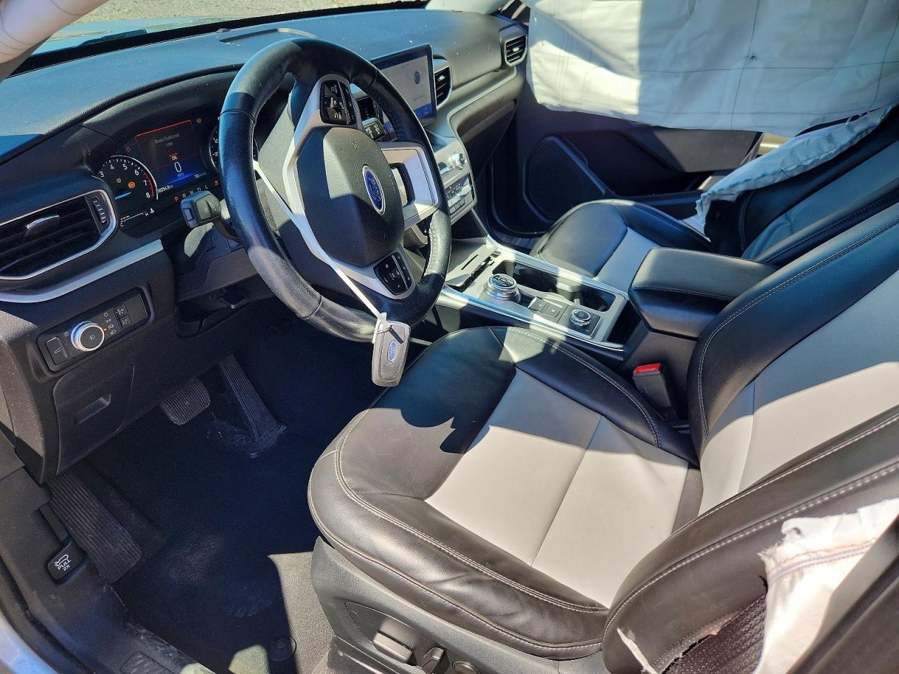 2022 Ford Explorer Xlt - Image 7