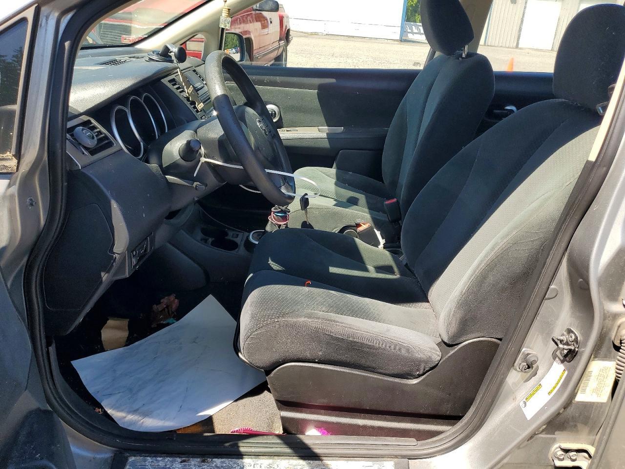 2011 Nissan Versa 1.8 S - Фото 7
