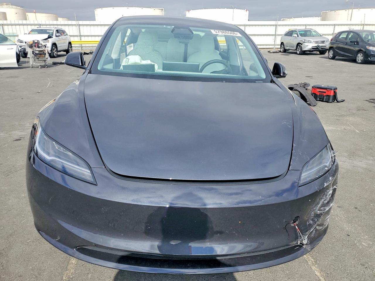 2024 Tesla Model 3 - Фото 5
