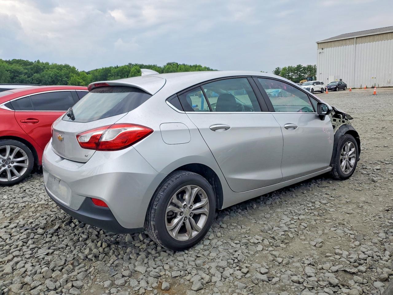 2019 Chevrolet Cruze Lt - Фото 3