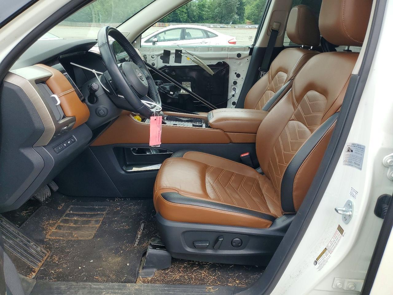 2023 Nissan Pathfinder Platinum - Фото 7