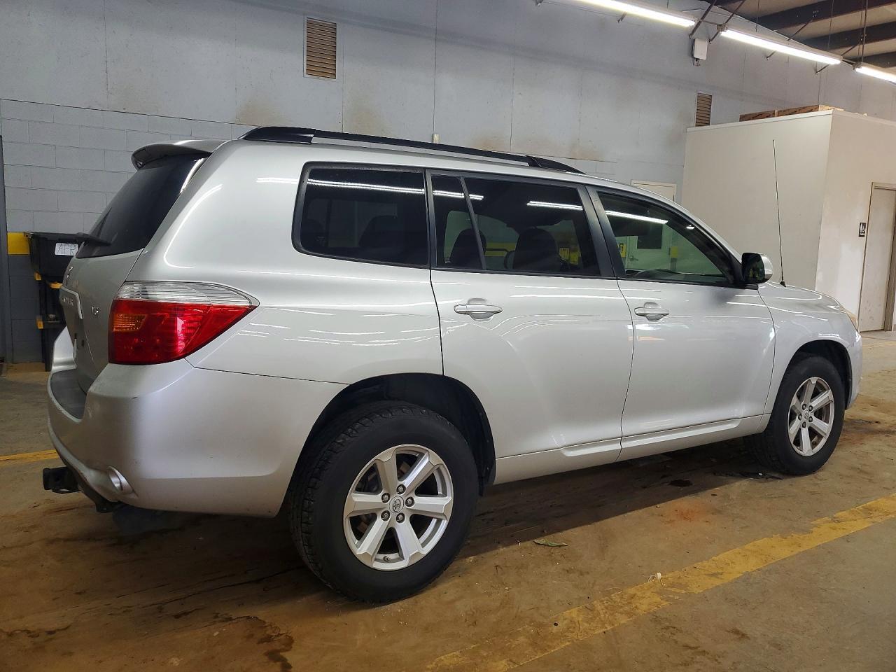 2009 Toyota Highlander Base - Image 3