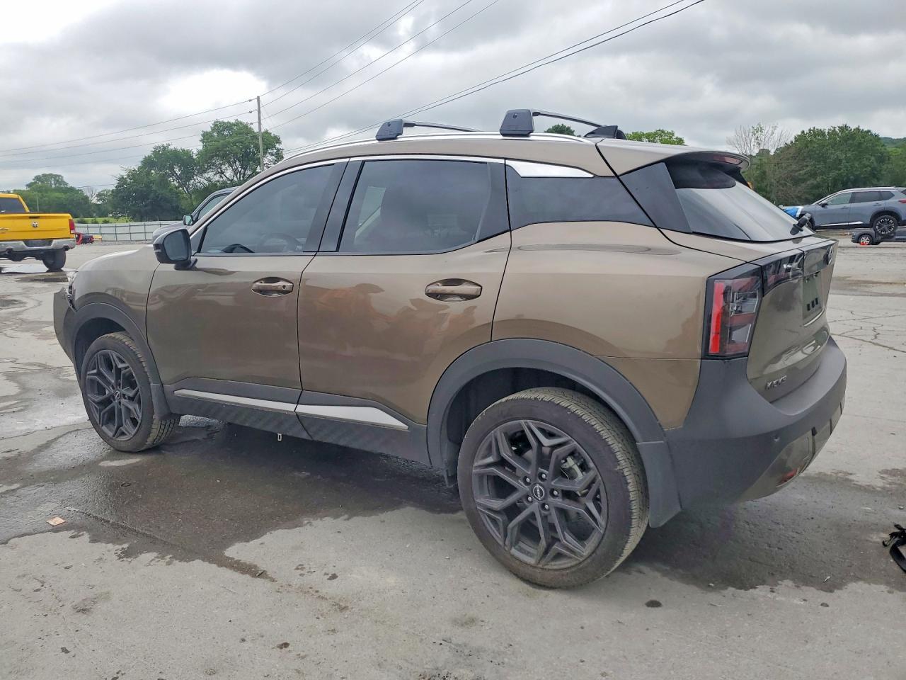 2026 Nissan Kicks Sr - Фото 2