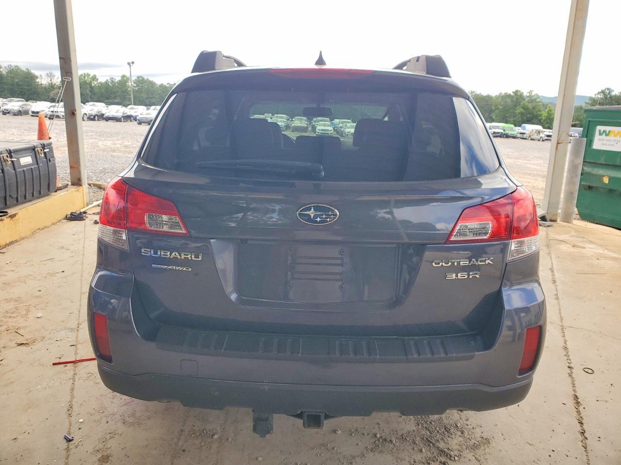 2013 Subaru Outback 3.6R Limited - Фото 6