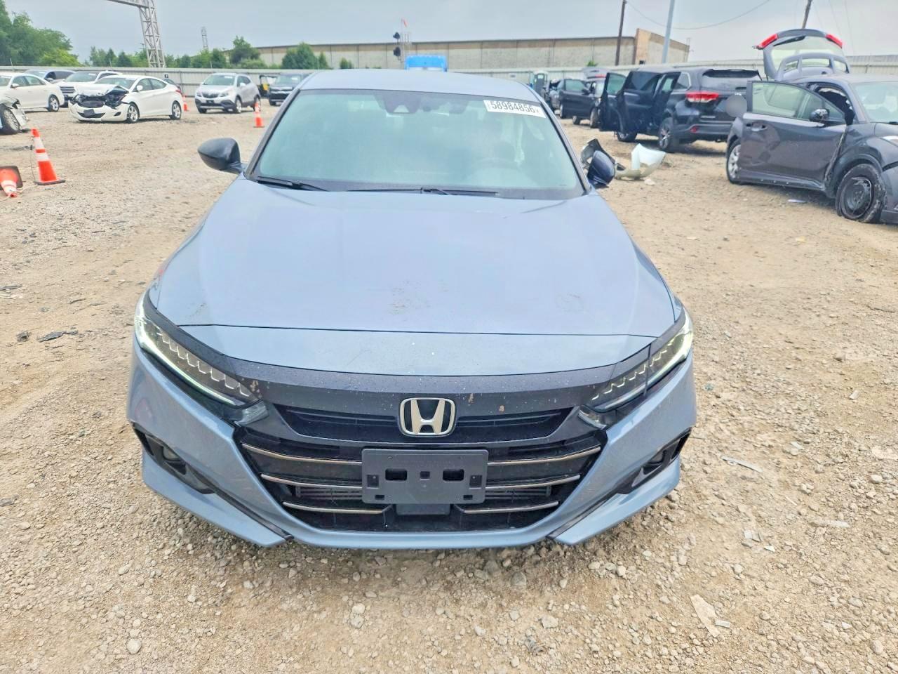 2022 Honda Accord Sport - Image 5