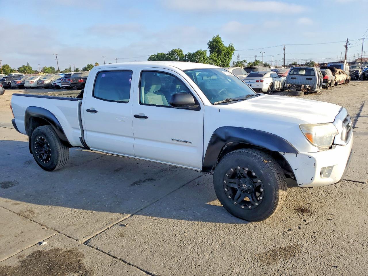 2015 Toyota Tacoma Prerunner V6 - Фото 4