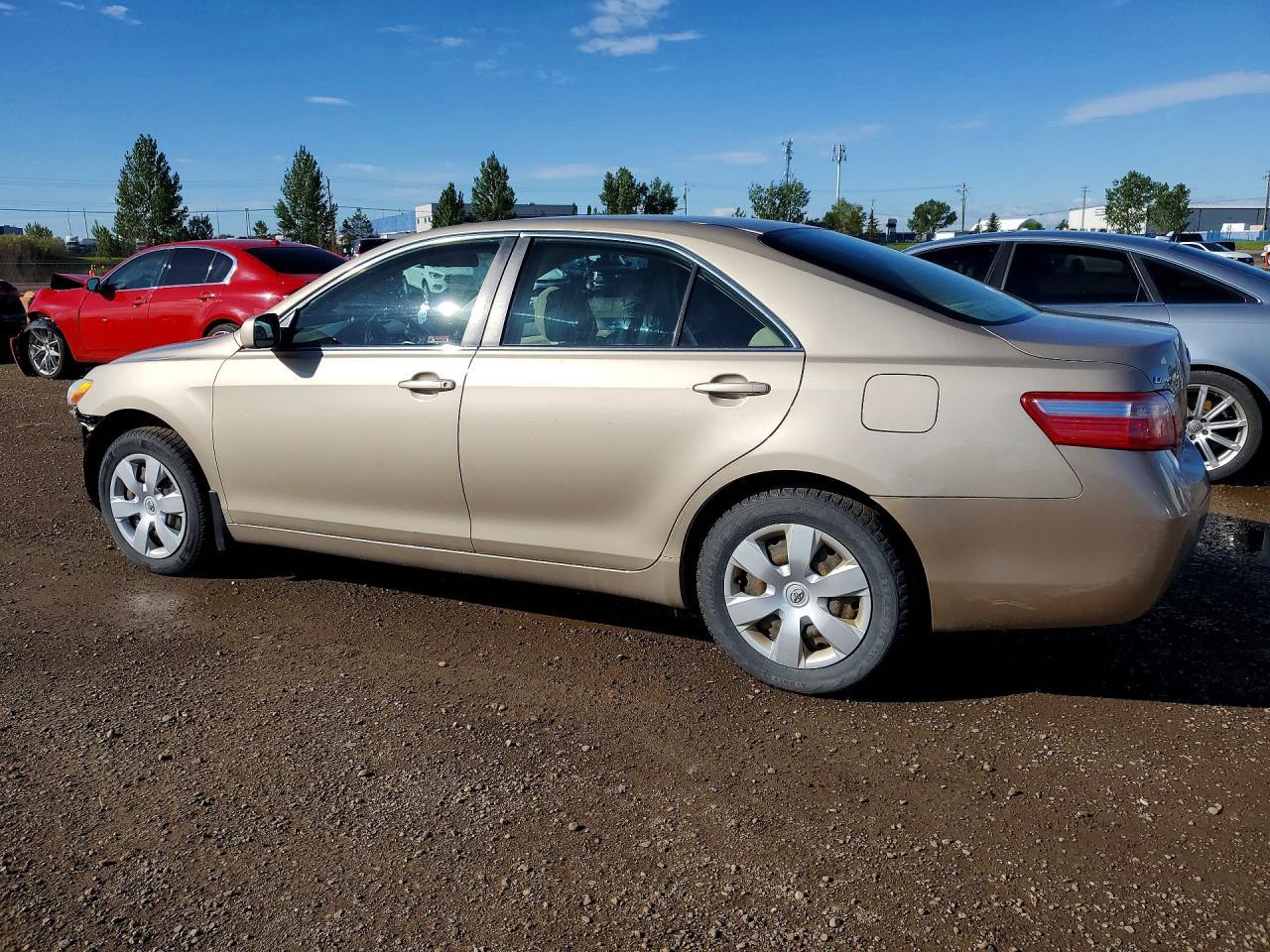 2009 Toyota Camry Base - Фото 2