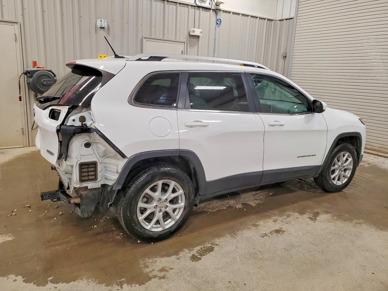 2018 Jeep Cherokee Latitude - Фото 3