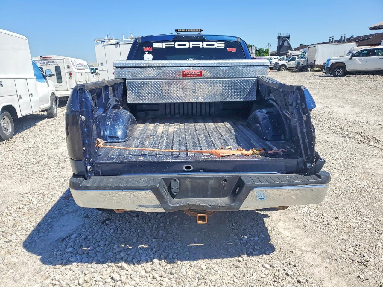 2016 Ford F150 Super Cab - Фото 6