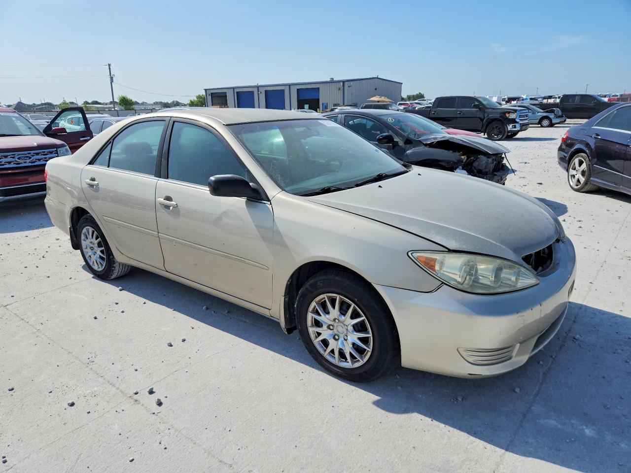 2006 Toyota Camry Le - Image 4