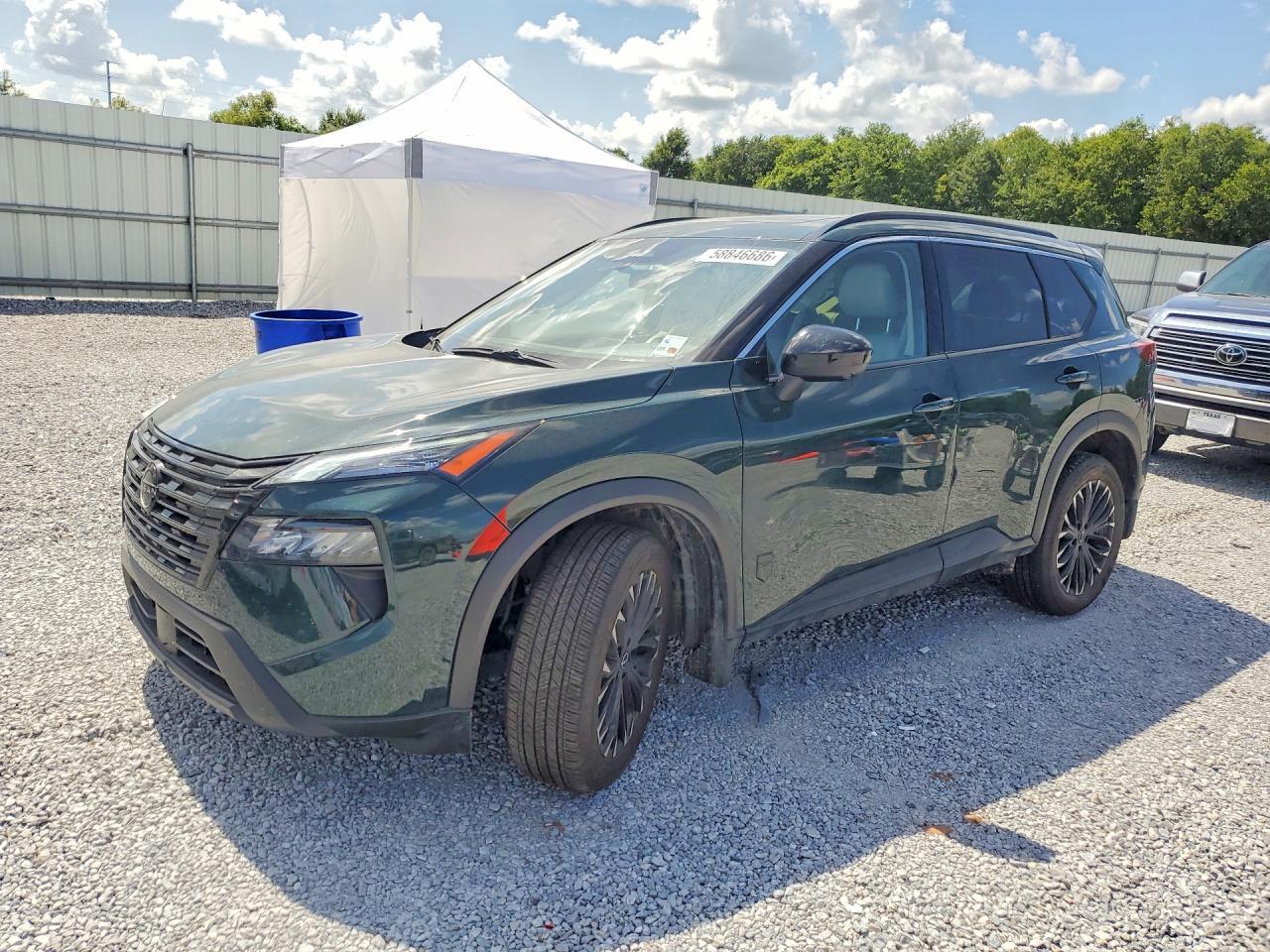 2026 Nissan Rogue Dark Armor