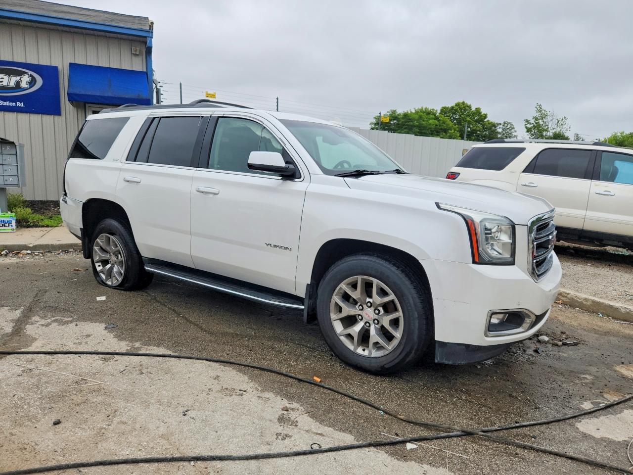 2019 GMC Yukon Slt - Фото 4