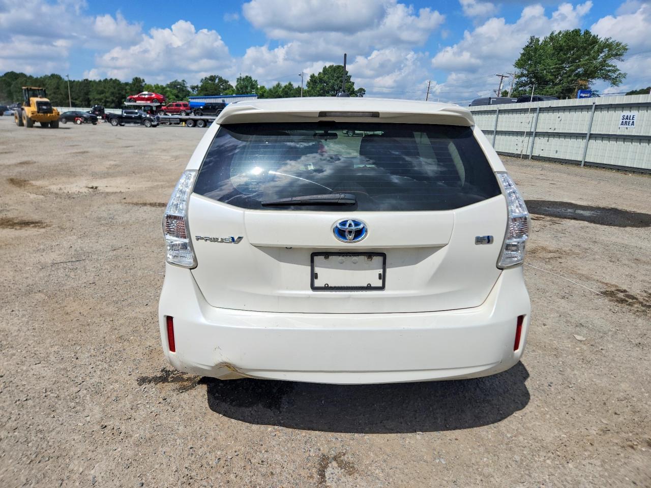 2012 Toyota Prius V Three - Image 6