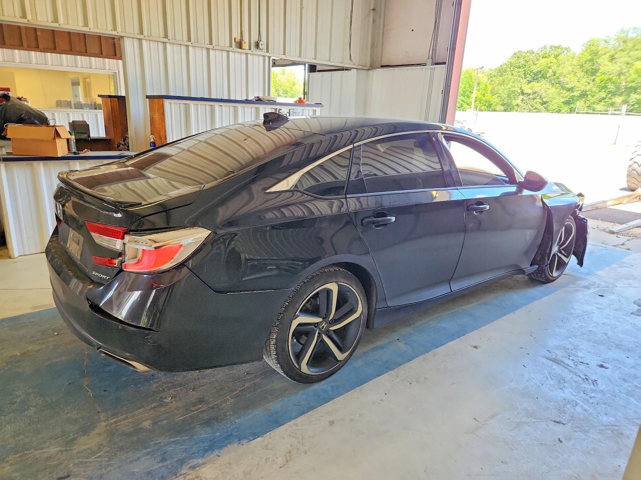 2018 Honda Accord Sport - Фото 3