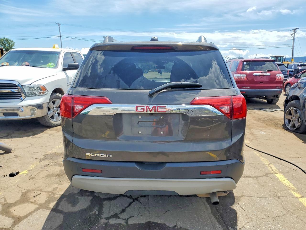 2019 GMC Acadia Sle - Image 6