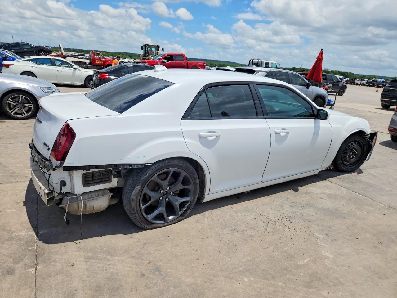 2021 Chrysler 300 S - Image 3