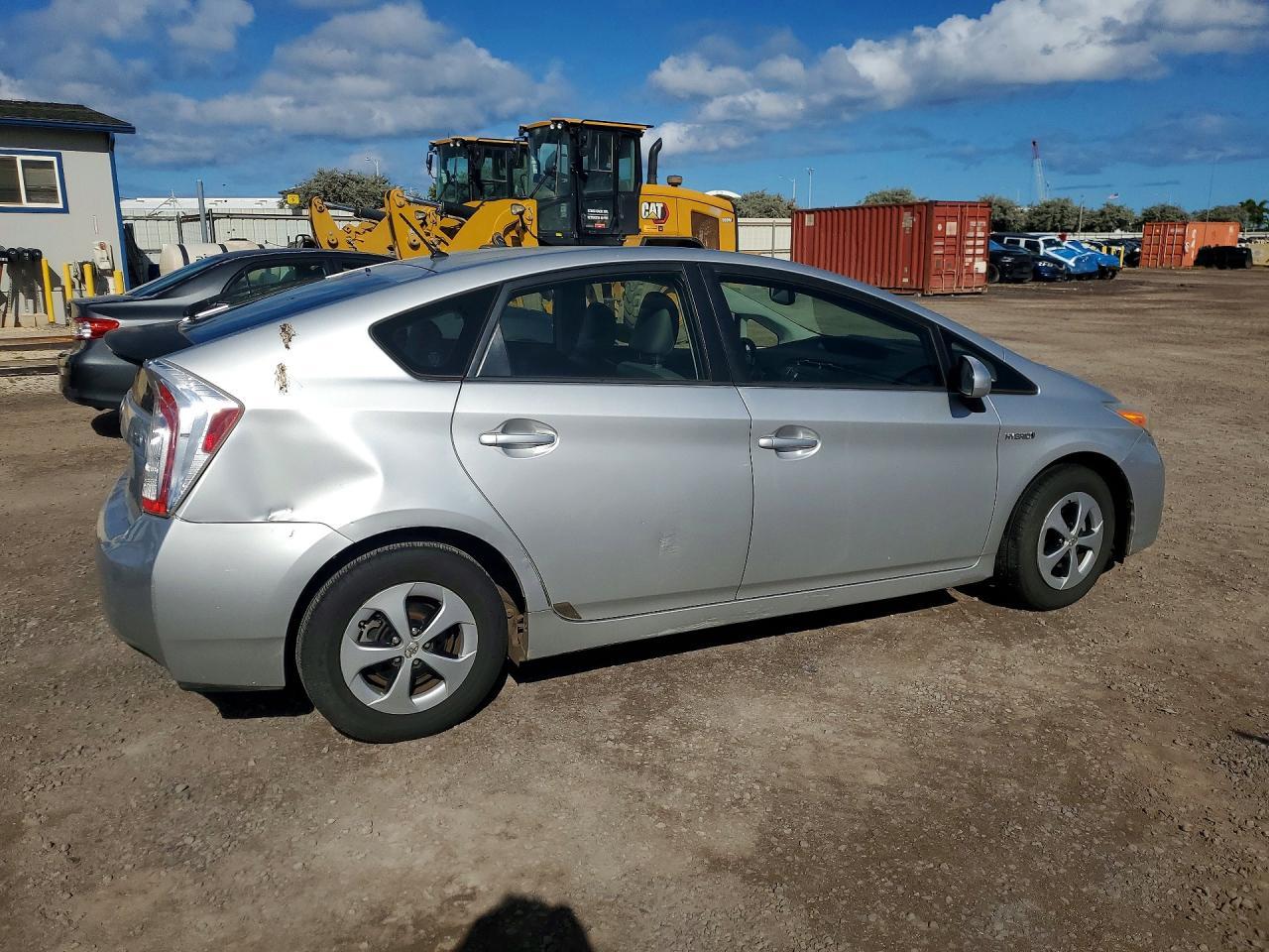 2013 Toyota Prius One - Image 3