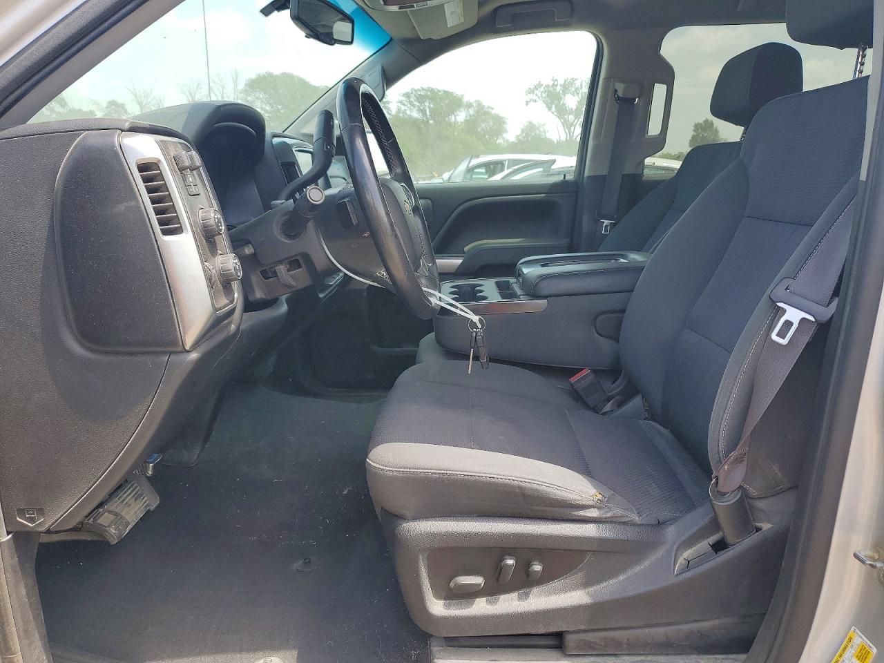 2017 Chevrolet Silverado K1500 Lt - Image 7